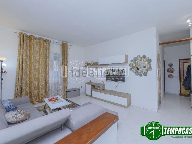 Appartamento in vendita di 76 m² in Via Cornegliana, 97