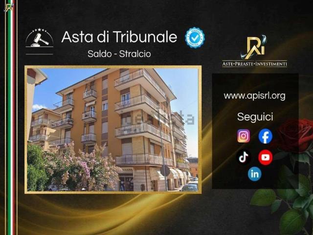 Appartamento in vendita di 76 m² in Via Dante Alighieri, 10