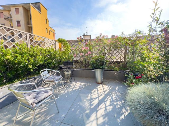 Appartamento in vendita di 76 m² in Via degli Imbriani, 55