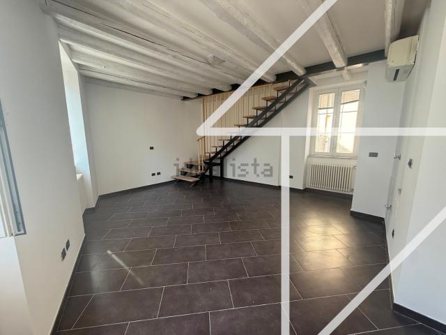Appartamento in vendita di 76 m² in Via dell&apos Istria, 168