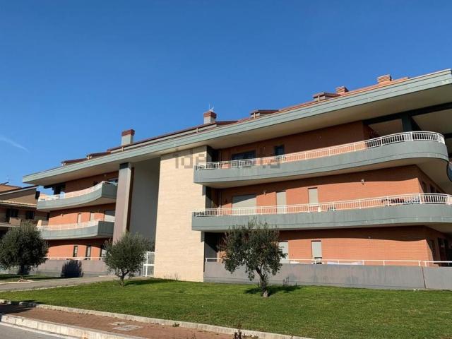 Appartamento in vendita di 76 m² in Via Farfa