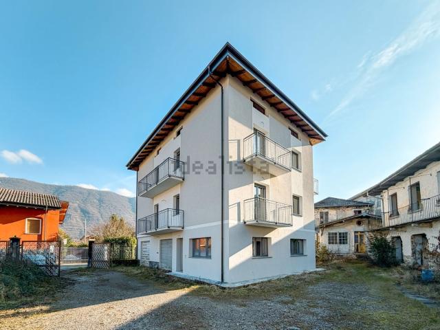 Appartamento in vendita di 76 m² in Via Fucine, 4