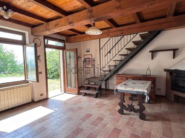 Appartamento in vendita di 76 m² in Via Gragnano, 6