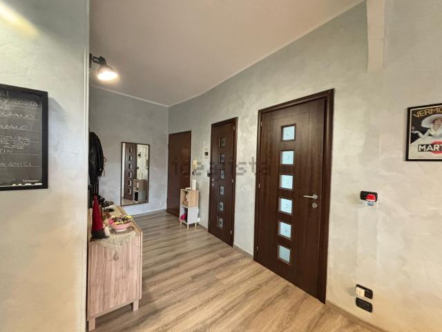 Appartamento in vendita di 76 m² in Via Ivrea, 2