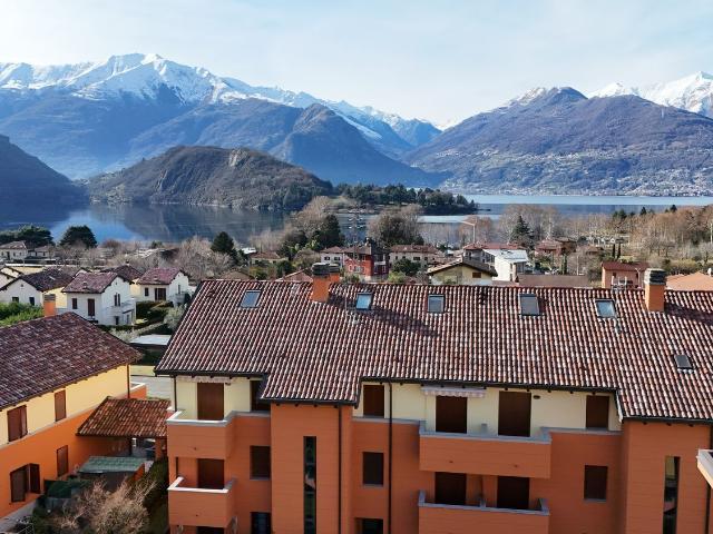 Appartamento in vendita di 76 m² in Via Laghetto, 39