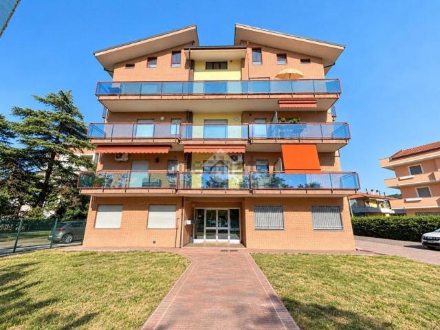 Appartamento in vendita di 76 m² in Via Lago di Scanno, 13