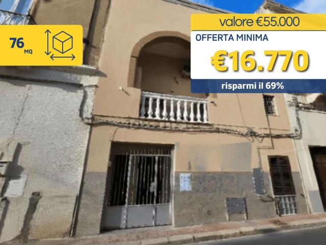 Appartamento in vendita di 76 m² in Via Maggiore F. P. Lotta, 40
