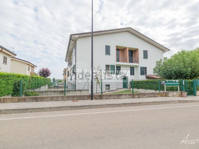 Appartamento in vendita di 76 m² in Via Matilde di Canossa, 38