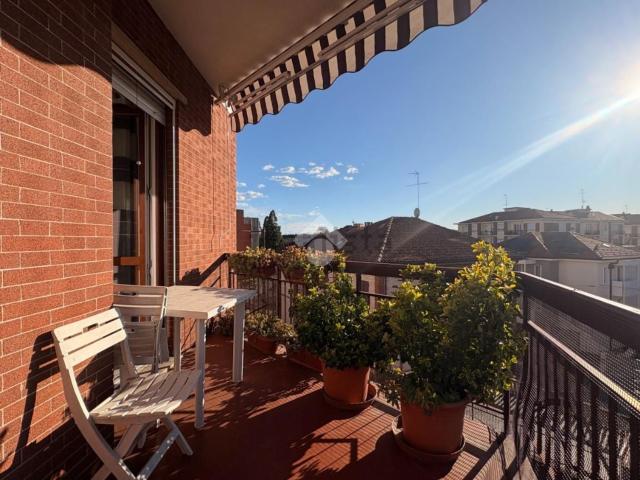 Appartamento in vendita di 76 m² in Via Michelangelo Buonarroti, 21