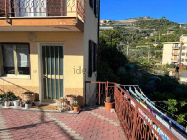 Appartamento in vendita di 76 m² in Via Peirona, 6