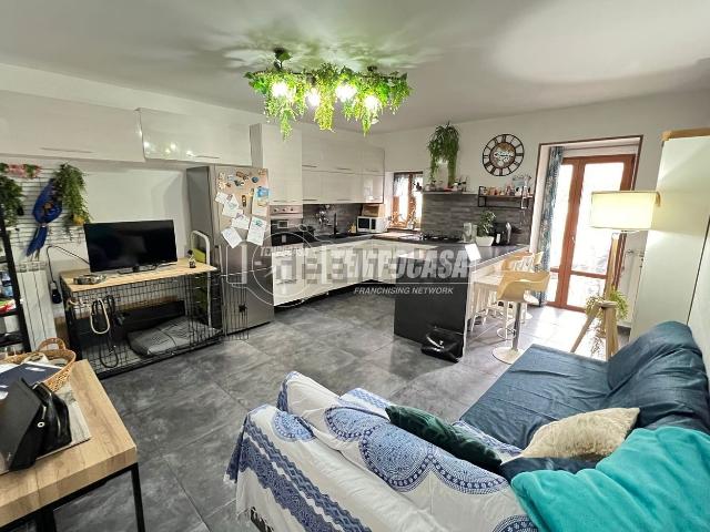 Appartamento in vendita di 76 m² in Via Provana