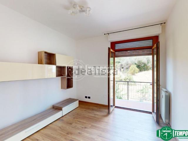Appartamento in vendita di 76 m² in Via Provinciale Spezia, 212