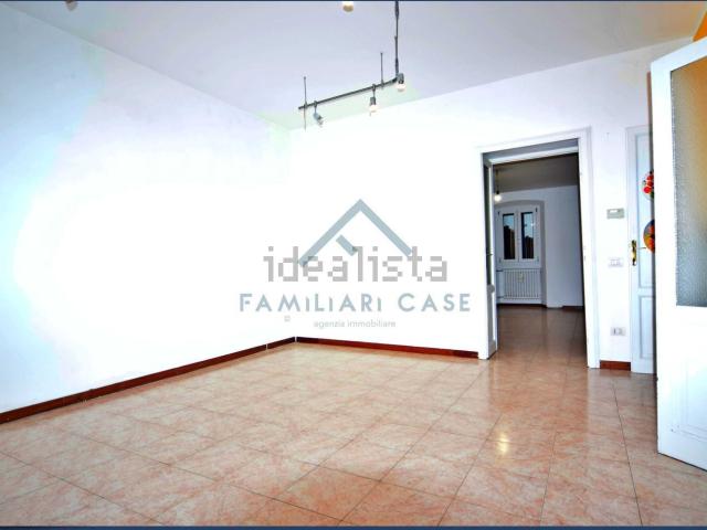 Appartamento in vendita di 76 m² in Via Renato Colli