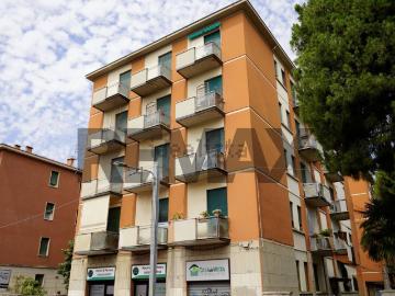 Appartamento in vendita di 76 m² in Via San Donato, 80