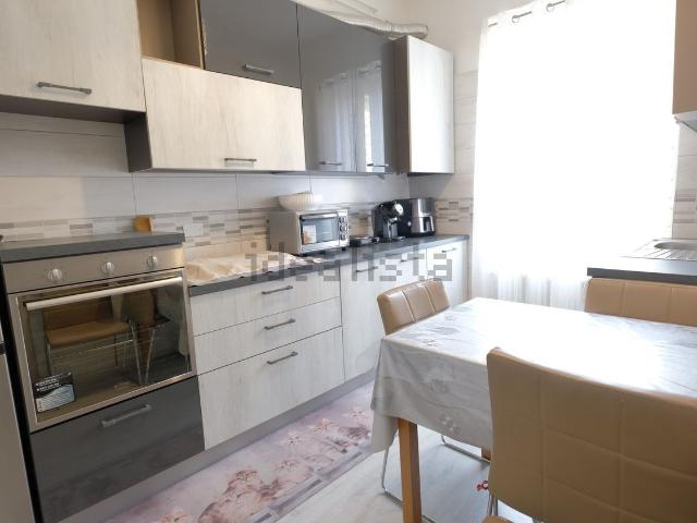Appartamento in vendita di 76 m² in Via Severi, 7