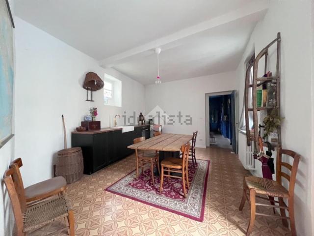 Appartamento in vendita di 76 m² in Via Silvio Pellico, 53