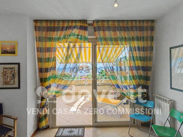 Appartamento in vendita di 78 m² in Strada Statale 1, 185