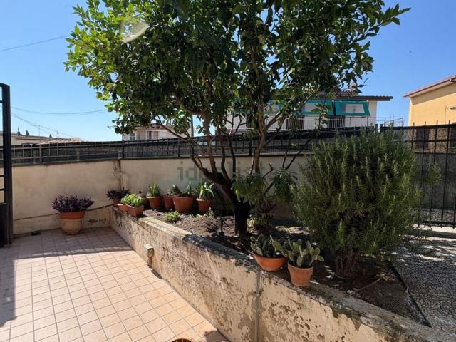 Appartamento in vendita di 78 m² in Via Tor Paluzzi, 136