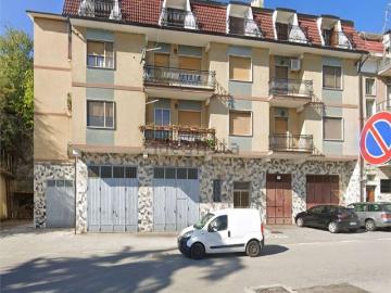 Appartamento in vendita di 78 m² in Via Vittorio Emanuele, 36