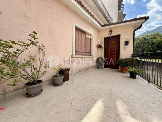 Appartamento in vendita di 78 m² in Via Aufidenate, 60