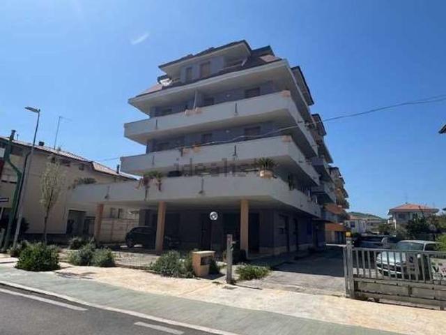 Appartamento in vendita di 78 m² in Via C. Battisti, 31