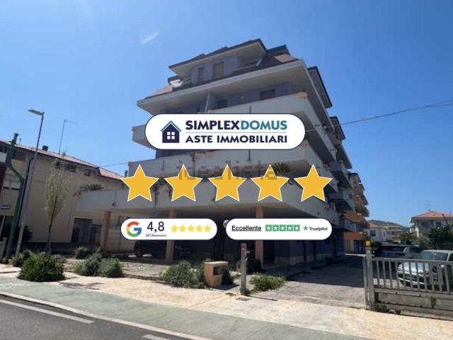 Appartamento in vendita di 78 m² in Via C. Battisti