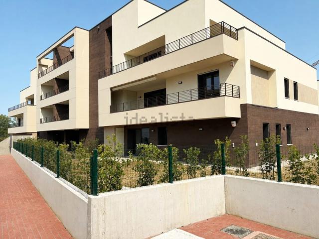 Appartamento in vendita di 78 m² in Via Capitanio