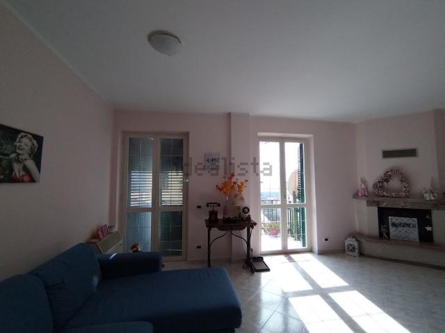 Appartamento in vendita di 78 m² in Via Casalotto, 212