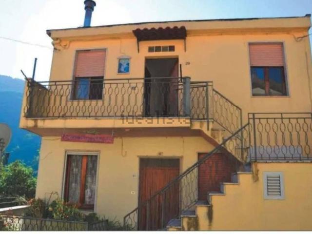 Appartamento in vendita di 78 m² in Via Cerace
