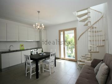 Appartamento in vendita di 78 m² in Via delle Magnolie, 7