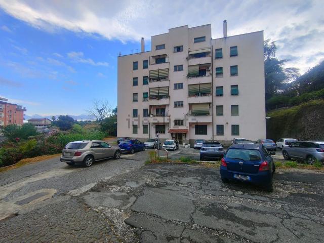 Appartamento in vendita di 78 m² in Via Fontana delle Rose