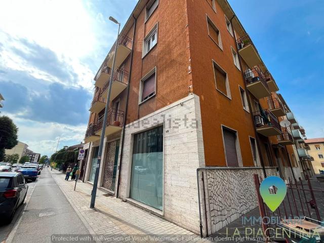 Appartamento in vendita di 78 m² in Via Francesco Saverio Bianchi, 42