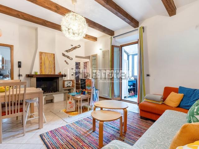 Appartamento in vendita di 78 m² in Via Giacomo Matteotti, 42