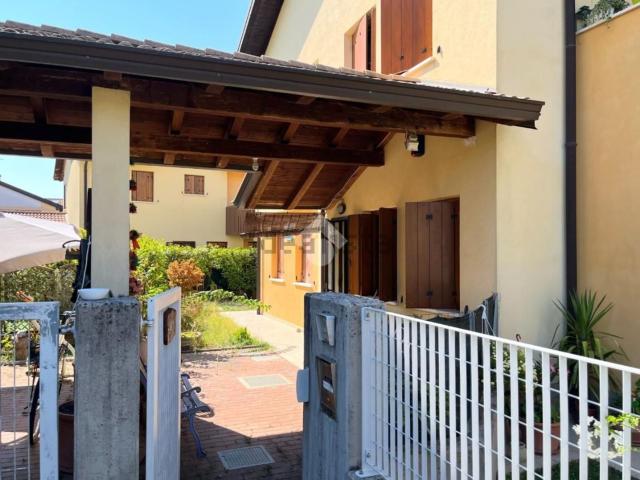 Appartamento in vendita di 78 m² in Via Grazia Deledda, 10