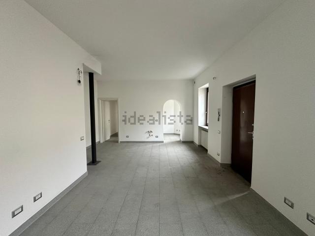 Appartamento in vendita di 78 m² in Via IV Novembre, 27