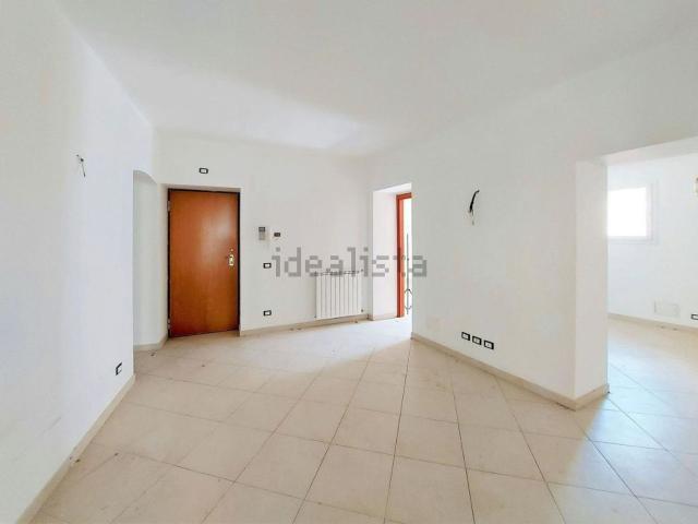 Appartamento in vendita di 78 m² in Via Paolo Segneri, 43