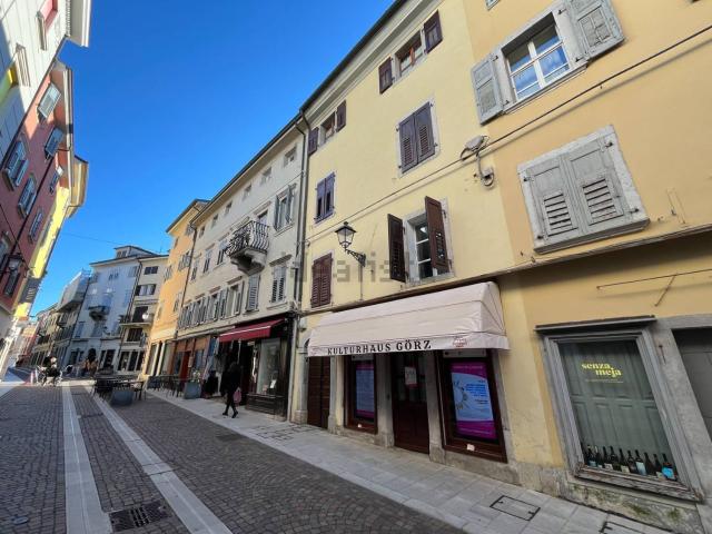 Appartamento in vendita di 78 m² in Via Rastello, 40