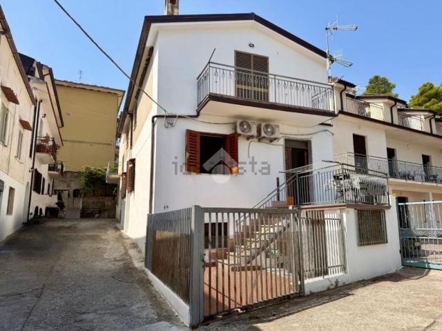 Appartamento in vendita di 78 m² in Via Riviera Azzurra