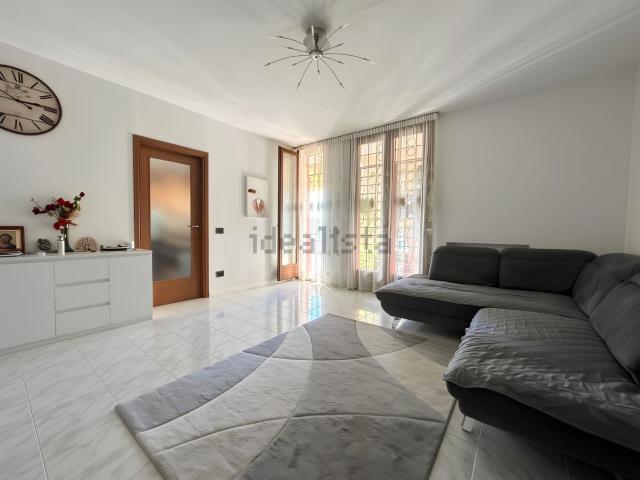 Appartamento in vendita di 78 m² in Via Roma, 127