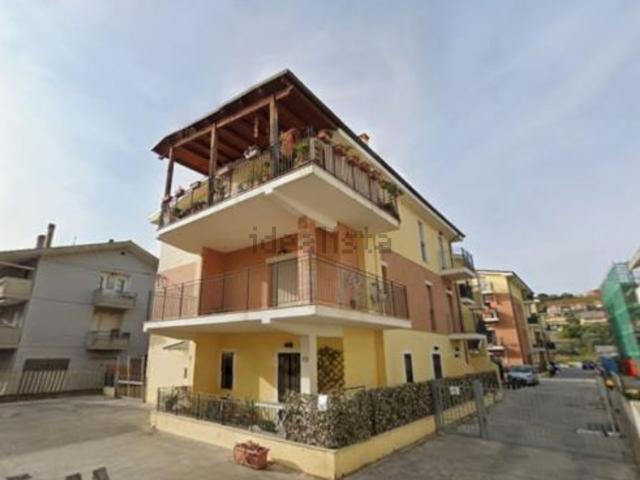 Appartamento in vendita di 78 m² in Via Roma
