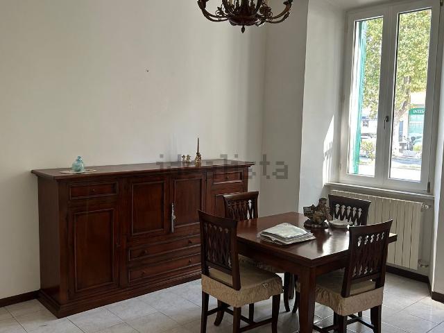 Appartamento in vendita di 78 m² in Viale Ippolito Nievo