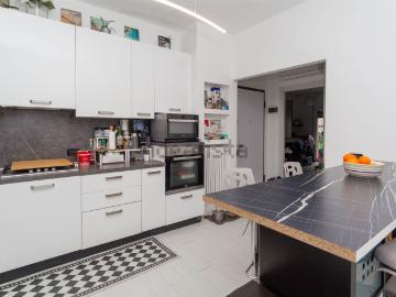 Appartamento in vendita di 78 m² in Via Monte Nero