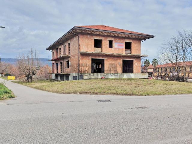 Appartamento in vendita di 790 m² in Via Vomero