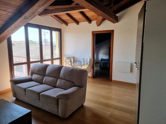 Appartamento in vendita di 79 m² in Frazione Colombetta, 20