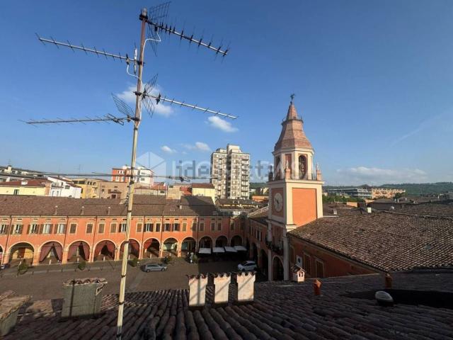 Appartamento in vendita di 79 m² in Vico Carandine, 1