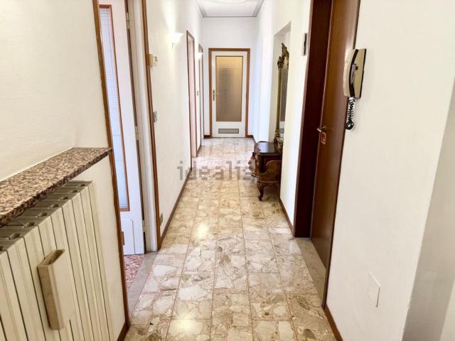 Appartamento in vendita di 79 m² in Via Volturno