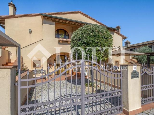 Appartamento in vendita di 79 m² in Via Allori, 106