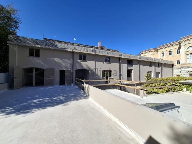Appartamento in vendita di 79 m² in Via Angelo Pelliccia, 1