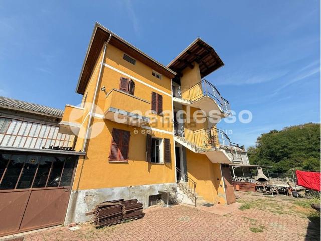 Appartamento in vendita di 79 m² in Via Biella, 37