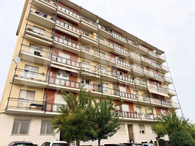 Appartamento in vendita di 79 m² in Via C. Colombo
